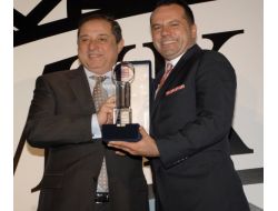 Karadeniz Bölgesi'nin En Büyük Avm'sine İzmir'den Büyük Ödül