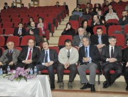 Erzincan Üniversitesi'nde 'Çin'de Türk Dilleri' Konferansı