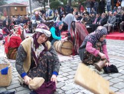 Sürmene'de Kurtuluş Coşkusu