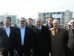 Depremzedelerin Kalıcı Konutları, Zor Kış Şartlarına Rağmen Yükseliyor