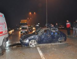 D-100 Karayolunda Kaza: 3 Yaralı