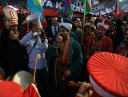 HOCALI'YA ADALET YÜRÜYÜŞÜ