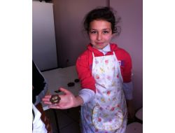 Minikler, Ustalardan Kurabiye Yapmayı Öğrendi