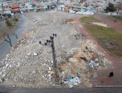 Mağara Üzerindeki Evler Yıkıldı, Mahalleliye Pazar Yeri Yapılıyor