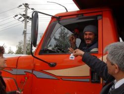 Burdur Defterdarlığı'dan Sürücülere Karanfil Ve Ceviz Ezmesi