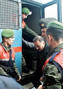 Albay Uğur'un şok açıklamaları