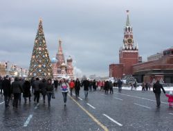 Kızıl Meydan’da Gösteri Yapan “medvedev”