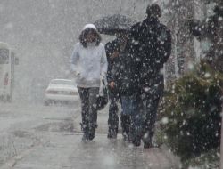 Zonguldak'ta Kar Nedeniyle Okullar 1 Gün Tatil