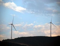Modern Yel Değirmenleri Rüzgâr Enerjisini Elektriğe Çevirecek!!