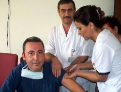 Domuz Gribi Aşısı Bulamayan Vatandaş, Mevsimsel Grip Aşılarını Bitirdi