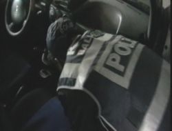 Polisin Yoldan Çevirdiği Arabalarda Uyuşturucu Çıktı