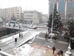 OKULLAR 1 GÜN TATİL EDİLDİ