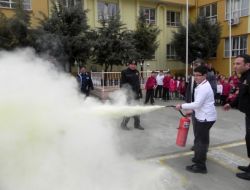 Sivil Savunmayı Tatbikatla Öğrendiler