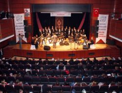 Farklı Meslek Gruplarından Temsilciler Aynı Koroda Buluştu