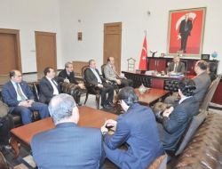 Vali Cerrah Kent Konseyi Üyelerini Kabul Etti