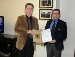 Emniyet Müdürü Ceren'e Kısa Dalga Haberleşme Belgesi Verildi