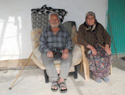 Yaşlı Çiftin Ev Telefonu Görüşmeye Açıldı