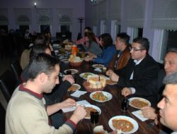 Kazankaya’da Öğretmenler Yemekte Bir Araya Geldi