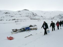 Yaban Hayatı İçin Yem Bırakıldı