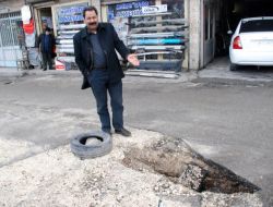 Esnaf, Çöken Yol İçin Yetkilileri Göreve Çağırdı