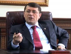 Palandöken Kaymakamlığı'ndan Eğitime Aylık 30 Bin Tl Destek