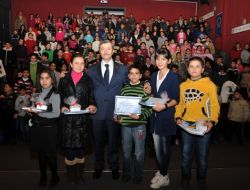 Başkan Tahmazoğlu, Başarılı Öğrencileri Ödüllendirdi