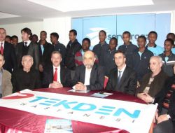 Denizli'deki Yabancı Öğrencileri Özel Tekden Hastanesi Tedavi Edecek