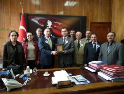 Sarıkamış'ta Vergi Rekortmenleri Ödüllendirildi