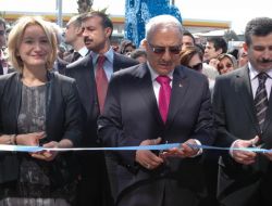 Tarsu Alışveriş Merkezi Törenle Açıldı