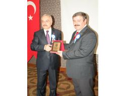 Erzincan'ın Vergi Rekortmenleri Ödüllendirildi