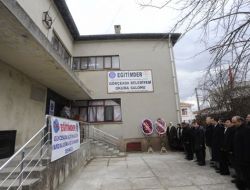 Dershanesi Olmayan Gökçeada'da Okuma Salonu Açıldı