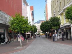 Alanya Esnafı Vitrin Uygulamasına Geçti