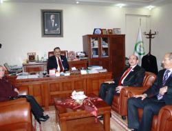Iğdır Deftardarı Durusoy, Rektör Yılmaz'ı Ziyaret Etti