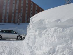 Kartepe’de Kar Kalınlığı 3 Metreyi Geçti