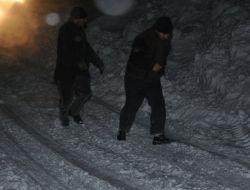 Bitlis’te Taziyeye Giderken Yolda Mahsur Kalan 70 Köylü Kurtarıldı