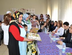 Kursu Başarıyla Bitirdiklerini, Hünerleriyle Kanıtladılar