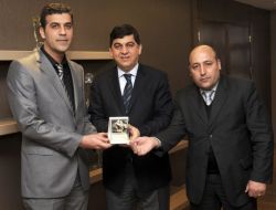 Başkan Fadıloğlu'na Kızalay'dan Teşekkür Plaketi