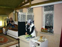 Sivas Belediyesi'nden Tiyatrolu, Sergili Kadınlar Şenliği Etkinliği