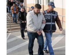 Pazarcılardan Kurulu Tefeci Çetesinin Elebaşı Ve 9 Üyesi Tutuklandı