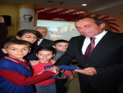 Hayırsever İşadamından 90 Öğrenciye Burs