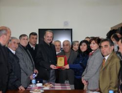 Başkan Akgül, Mamak Muhtarlar Derneği’ni Ziyaret Etti