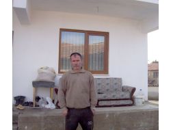 Borcunu Ödeyemediği İçin İki Aydır Elektrik Ve Suyu Kesik