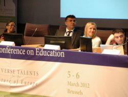 Brüksel’deki Eğitim Konferansı’nın İkinci Ayağı Yapıldı