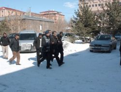 Kars'ta Gözaltına Alınan 7 Uyuşturucu Taciri Tutuklandı