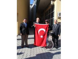 Bisikleti İle İkinci Kez Çanakkale Turuna Çıktı