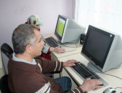 Engelliler, Bilgisayar Kullanmayı Öğrendi, Şimdi Tasarım Yapacak