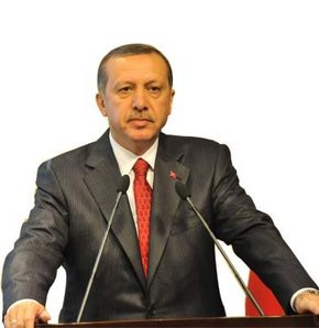 "Bize ömür biçenler küstahlık içinde"