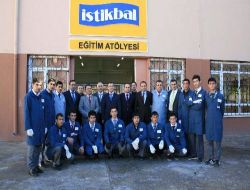 İstikbal Mobilya, Meslek Lisesine Döşeme Atölyesi Kurdu