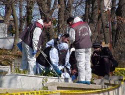 Demirciköy Mezarlığı'nda Patlayıcı Madde Kazısı