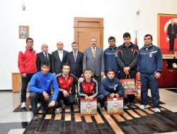 Vali Cerrah: Sporda Başarılı Olan Hayatta Da Başarılı Olur